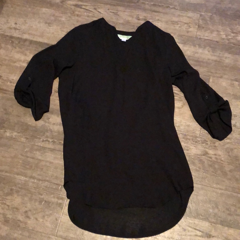 Decree black tunic top